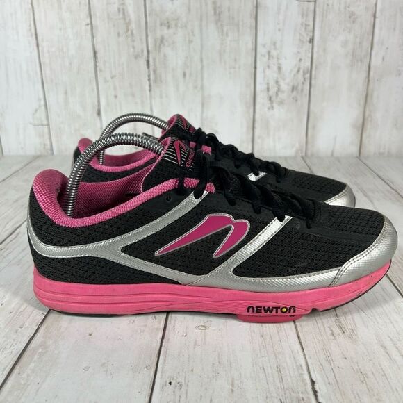 Newton running sh‎ - Picture 1 of 9